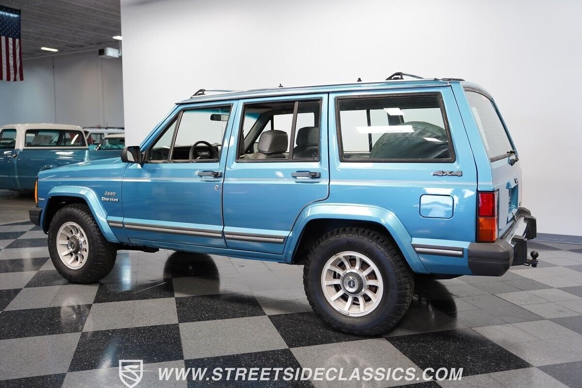 1989 Jeep Cherokee Pioneer 4x4 - photo 9