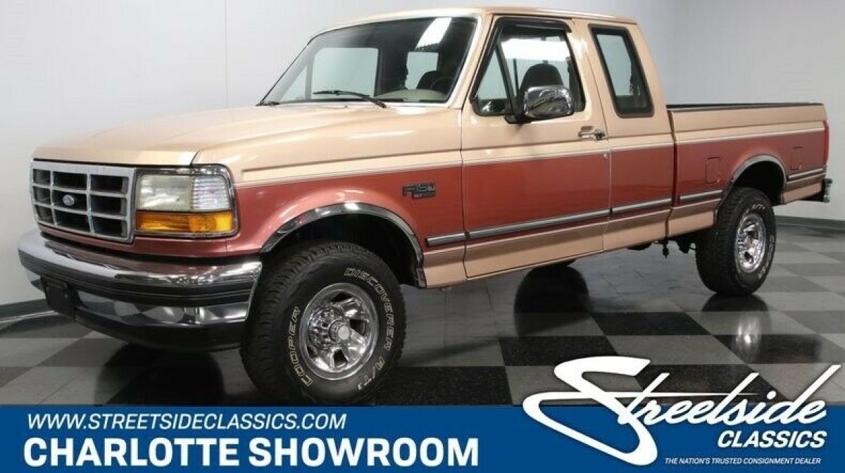 modern classic chrome short bed truck 351 automatic 2 tone fuel injection 1994 Ford F-150 XLT Lariat Supercab Styleside 4x4