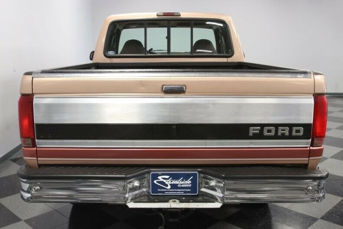 1994 Ford F-150 XLT Lariat Supercab Styleside 4x4 - photo 10