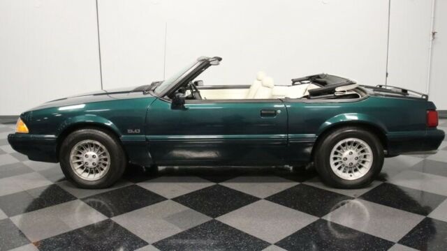 1990 Ford Mustang LX 7-UP Edition - photo 3