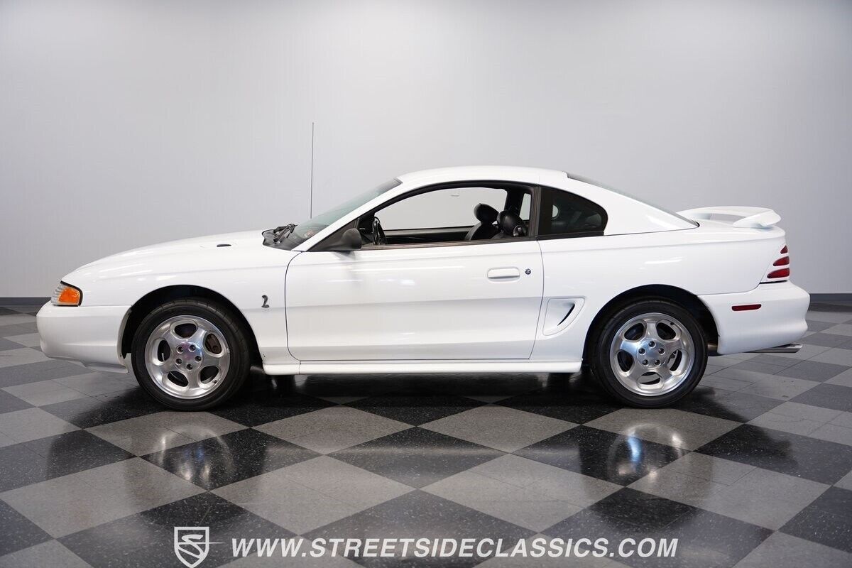 1994 Ford Mustang SVT Cobra - photo 8