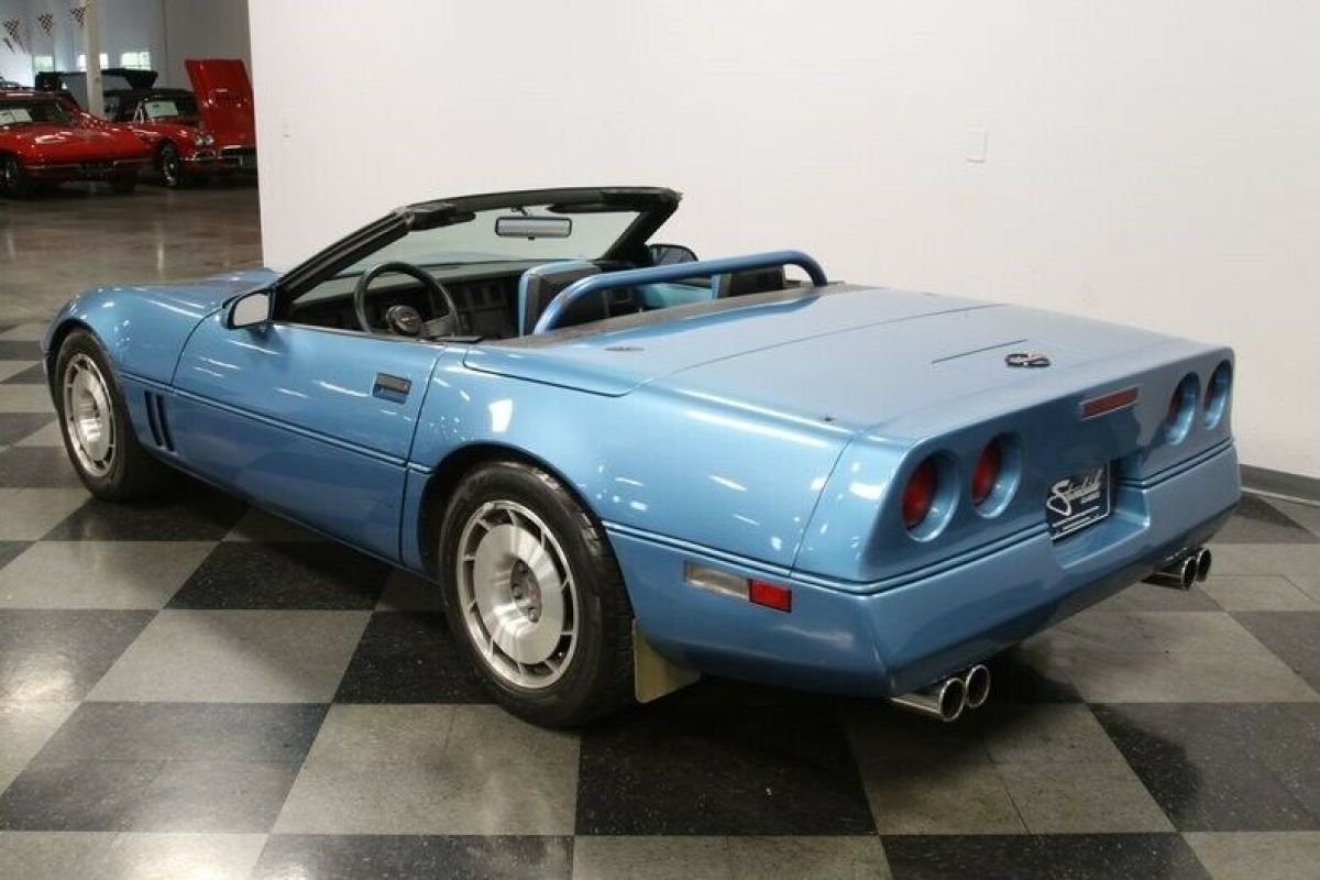 1987 Chevrolet Corvette Convertible - photo 11
