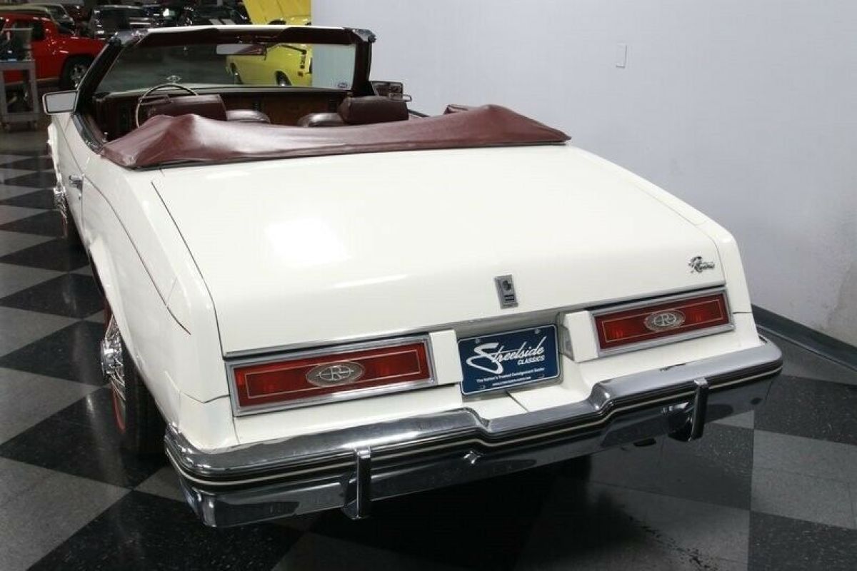1983 Buick Riviera Convertible - photo 11