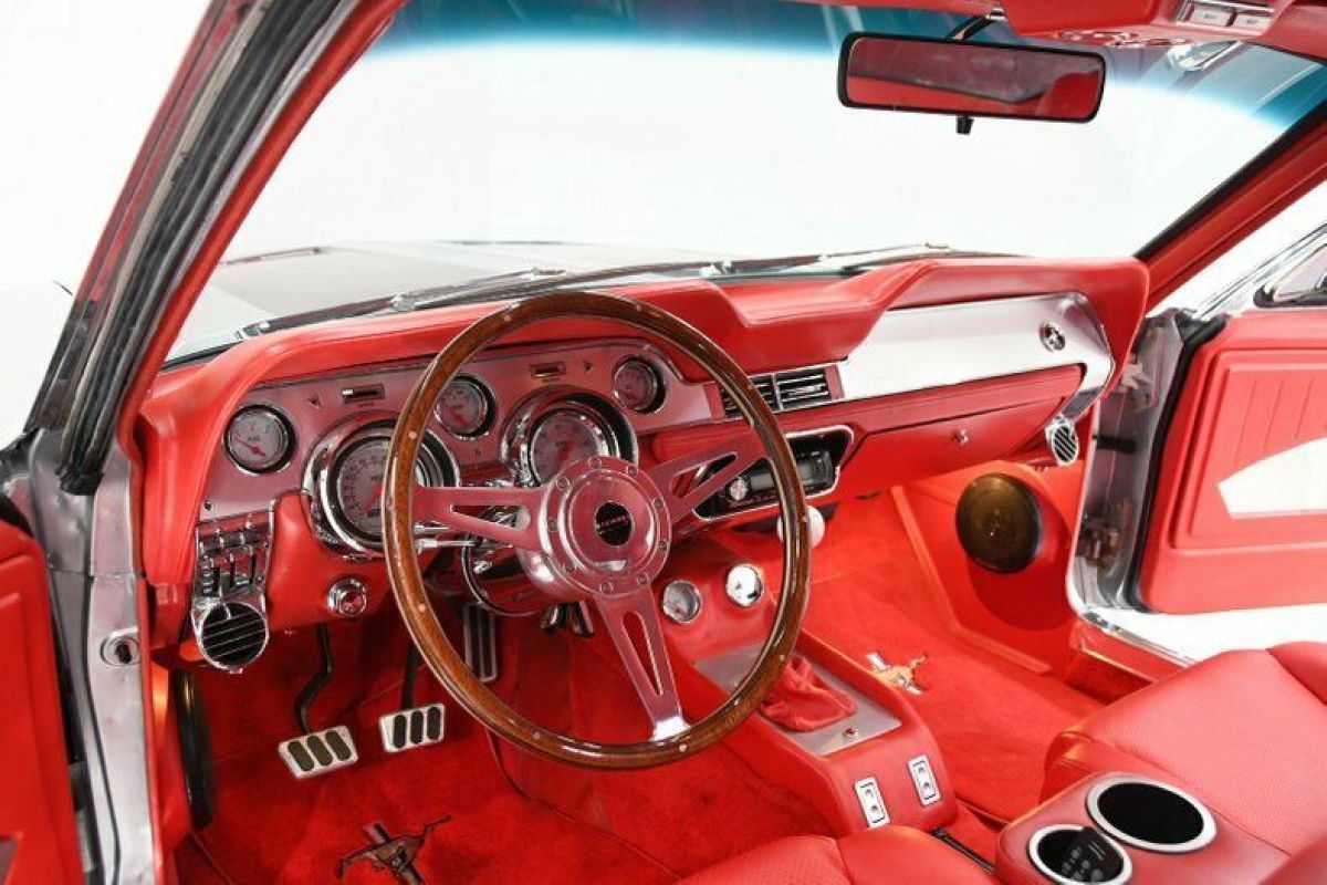 1967 Ford Mustang Pro Touring - photo 9