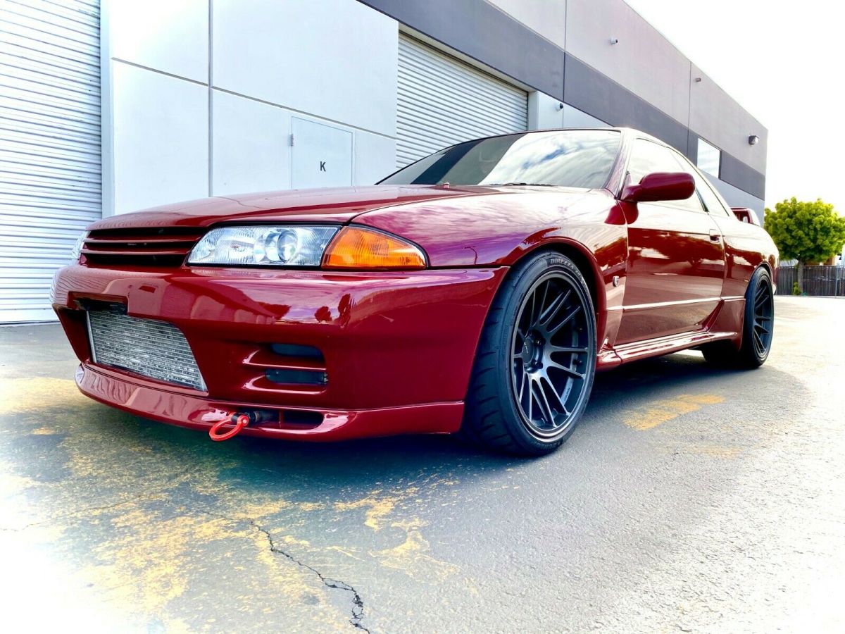 Modified 1994 Nissan Skyline GT-R 2.8L 6-Speed | Auto Gallery Yokohama Built 1994 Nissan GT-R Skyline