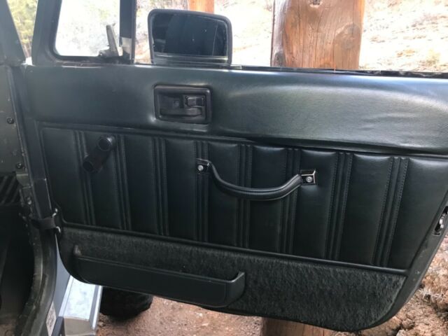 1992 Jeep Wrangler Sahara - photo 10