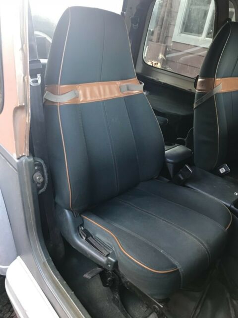 1992 Jeep Wrangler Sahara - photo 9