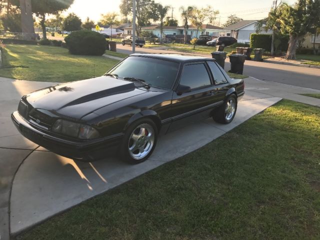 Modular Cobra 4v Notchback 1987 Ford Mustang LX