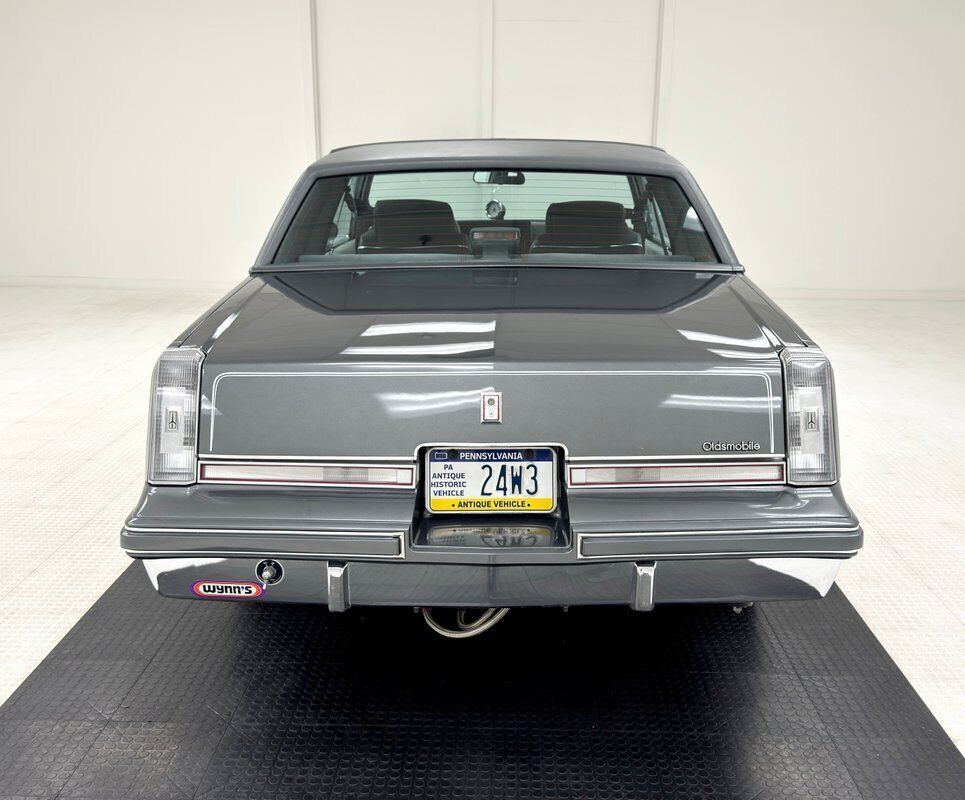 1986 Oldsmobile Cutlass Salon Hardtop - photo 4