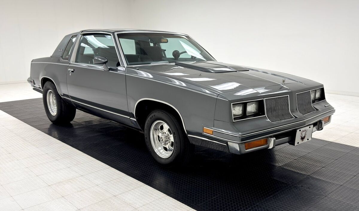 1986 Oldsmobile Cutlass Salon Hardtop - photo 7