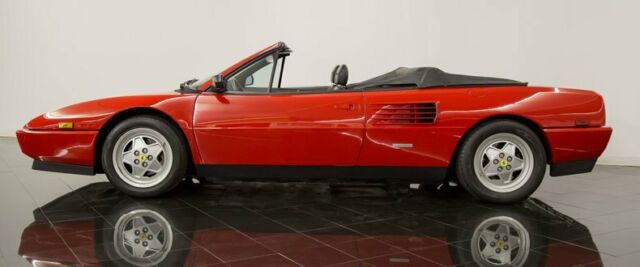 1989 Ferrari Mondial T -- - photo 6