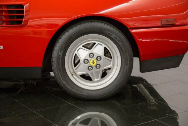 1989 Ferrari Mondial T -- - photo 9