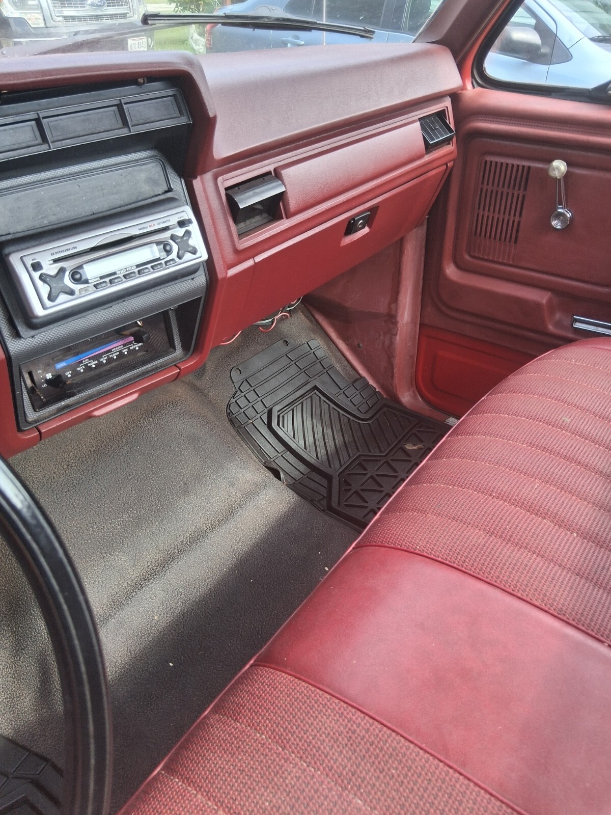 1986 Ford F-150 Standard - photo 10