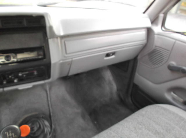 1982 Ford - photo 8