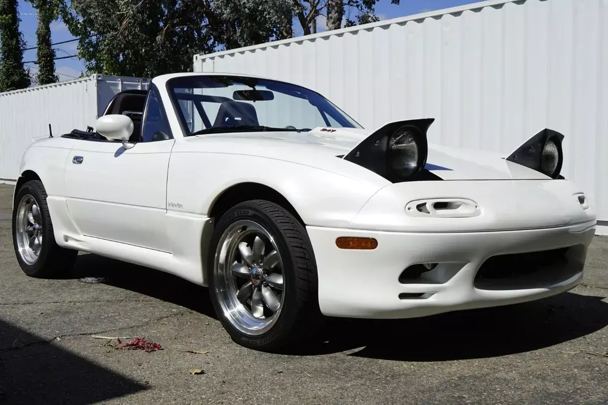 Monster Miata Ford V8 engine swap, 6 speed manual, F1 Racing clutch, big brakes 1991 Mazda MX-5 Miata