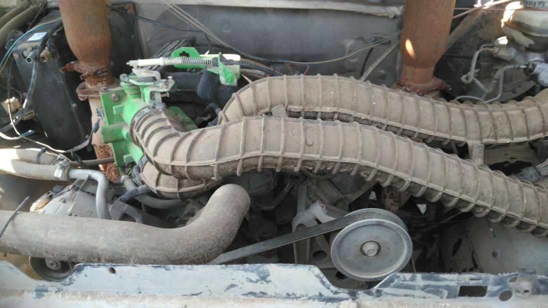 1992 Ford F-250 Lifted Monster truck w/ headers and chimney Pipe - photo 9