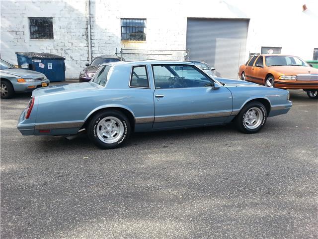 MONTE CARLO custom Vette Motor and Trans show winner CLEAN NO RESERVE 1987 Chevrolet Monte Carlo Sport
