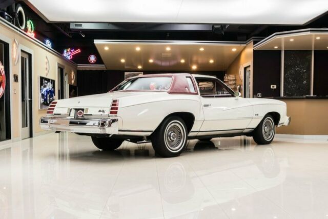 1975 Chevrolet Monte Carlo - photo 11