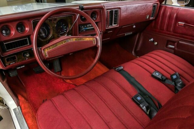 1975 Chevrolet Monte Carlo - photo 2