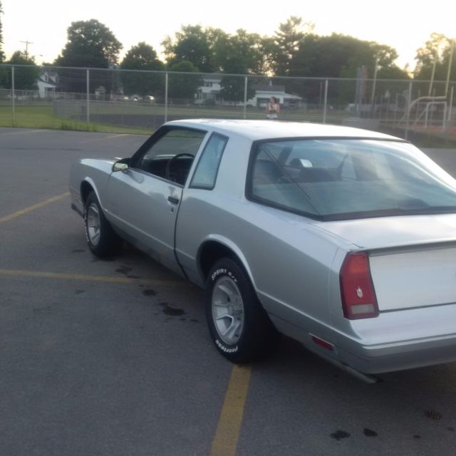 1987 Chevrolet Monte Carlo SS Coupe 2-Door Aerocoupe - photo 2