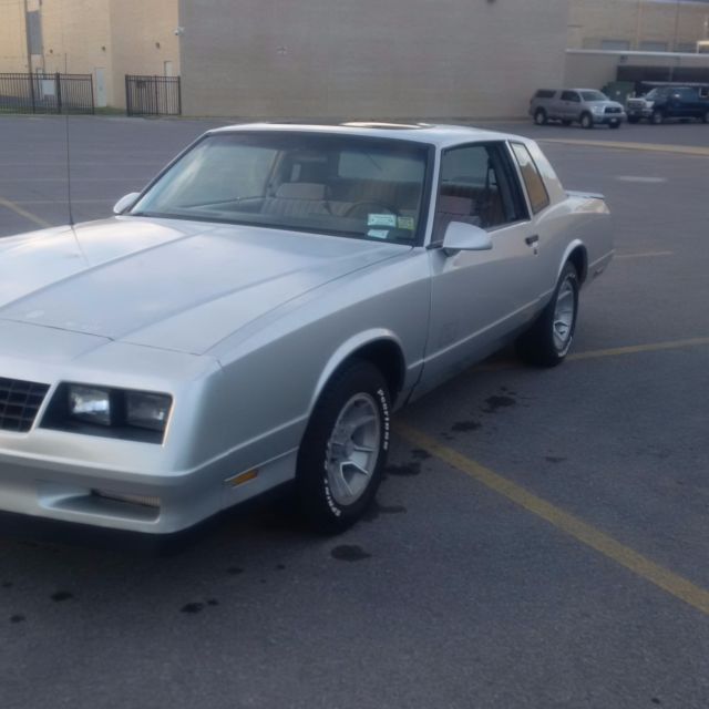 1987 Chevrolet Monte Carlo SS Coupe 2-Door Aerocoupe - photo 3