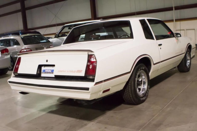 1986 Chevrolet Monte Carlo SS - photo 5
