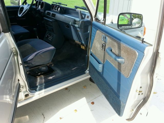 1991 Mitsubishi Montero LS - photo 5