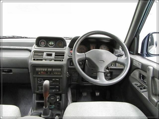 1991 Mitsubishi Montero - photo 4