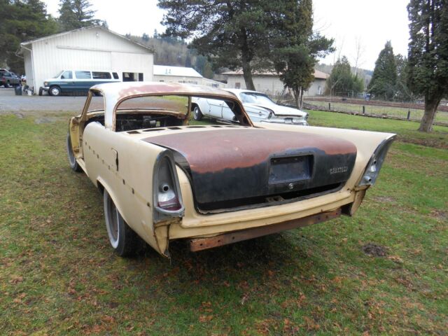 1957 Chrysler Saratoga - photo 5