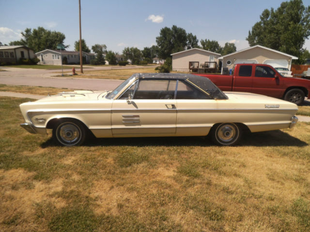 1966 Plymouth Fury Sport - photo 2