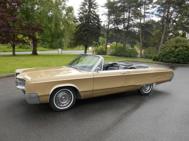 MOPAR 1967 Chrysler 300 convertible 440 TNT one owner survivor original paint 1967 Chrysler 300 Series