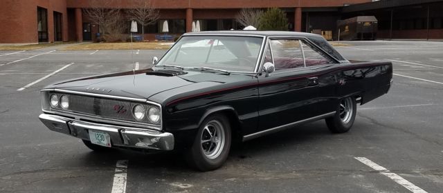 1967 Dodge Coronet R/T Hardtop 2-Door - photo 5