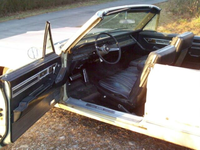 1968 Chrysler Imperial Crown - photo 7