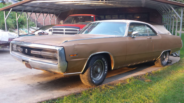 1970 Chrysler 300 Series - photo 2