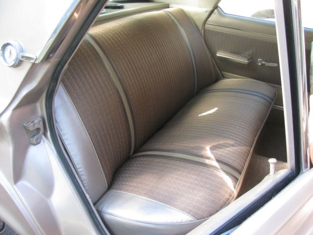 1964 Plymouth Fury Base - photo 12