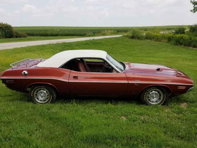 1970 Dodge Challenger R/T SE (Special Edition) - photo 9