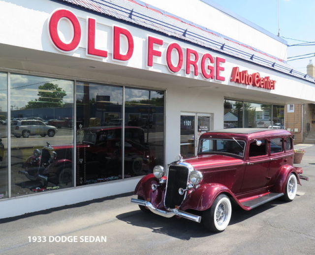 MOPAR street rod sedan 360 v8 automatic 1933 Dodge Four Door Sedan
