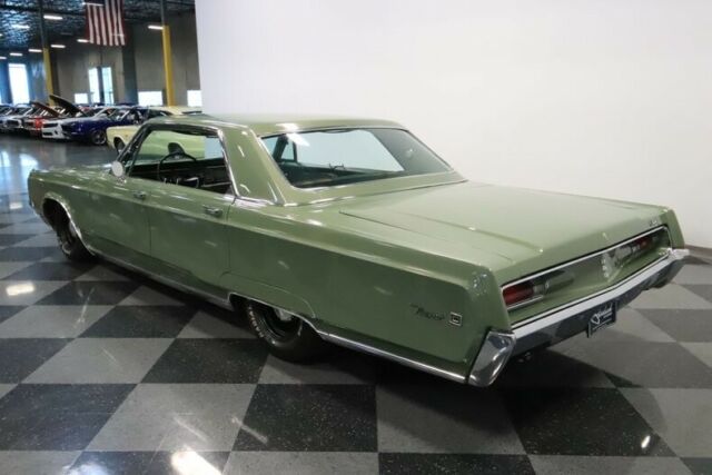 1968 Chrysler Newport -- - photo 10