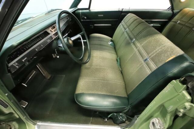 1968 Chrysler Newport -- - photo 5