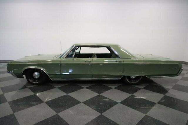 1968 Chrysler Newport -- - photo 8
