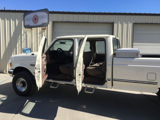 1992 Ford F-350 XLT LARIAT - photo 3