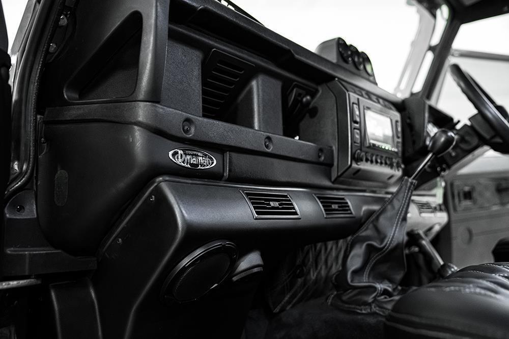 1989 Land Rover 110 Galvanized Chassis, Air-Condition, Power Windo - photo 11