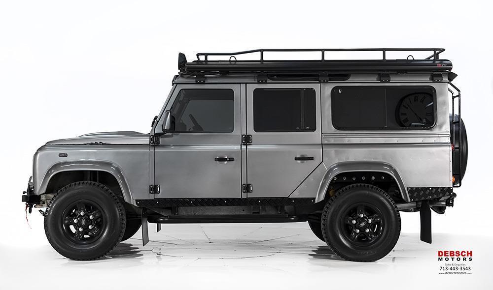 1989 Land Rover 110 Galvanized Chassis, Air-Condition, Power Windo - photo 7