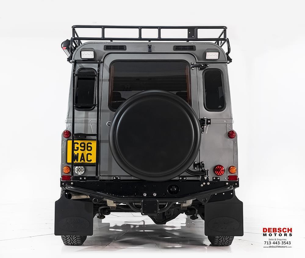 1989 Land Rover 110 Galvanized Chassis, Air-Condition, Power Windo - photo 8