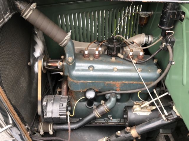 1930 Ford Model A Deluxe Roadster - photo 13