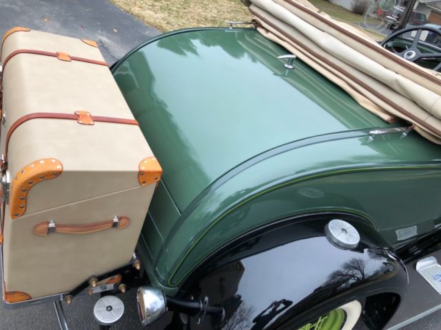 1930 Ford Model A Deluxe Roadster - photo 6