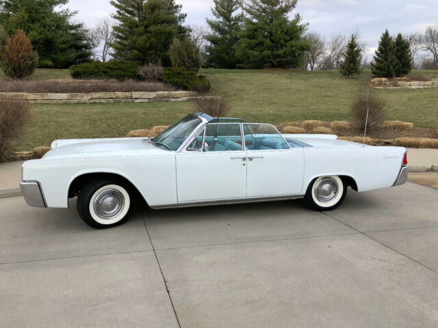 Motivated Seller! Make an offer! 1961 Lincoln Continental Convertible