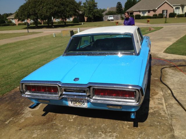 1965 Ford Thunderbird - photo 9