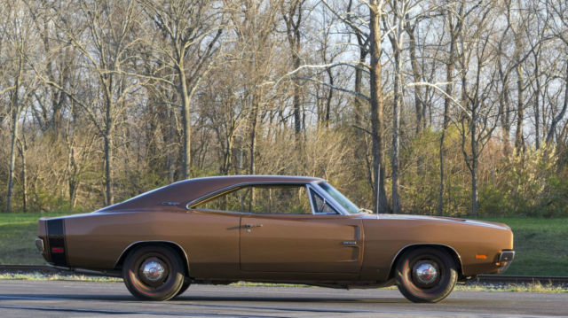 1969 Dodge Charger Hemi 500 - photo 2