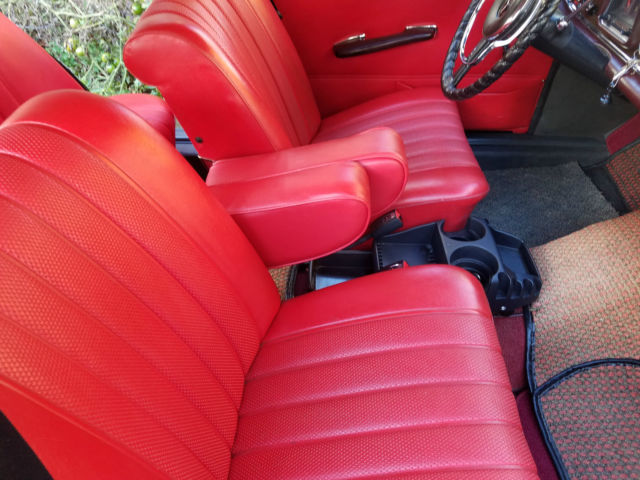 1966 Mercedes-Benz 200-Series - photo 13